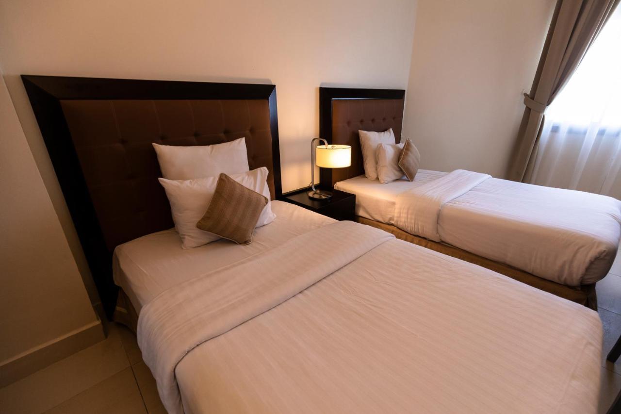 Imperial Suites Hotel Доха Екстер'єр фото
