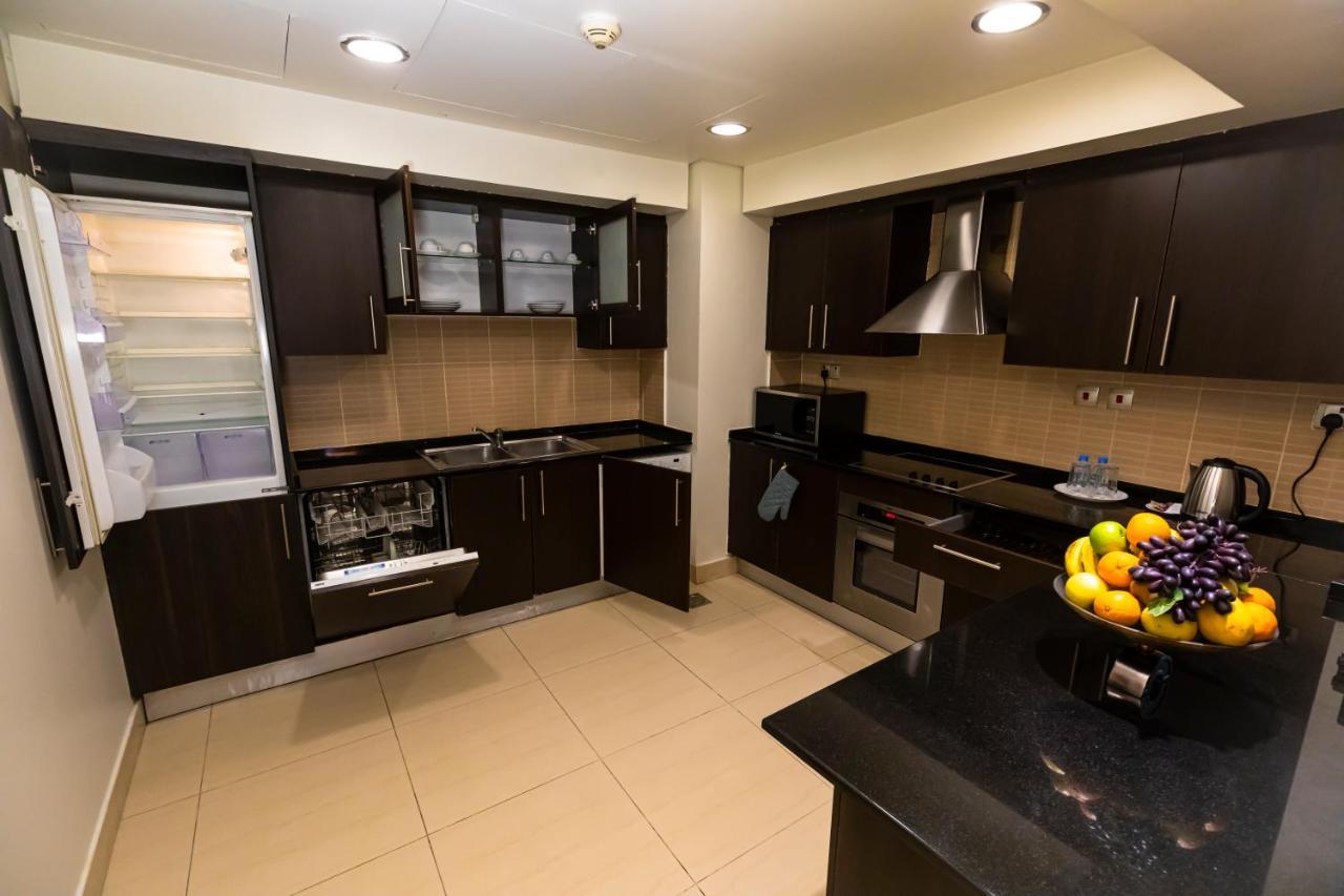 Imperial Suites Hotel Доха Екстер'єр фото