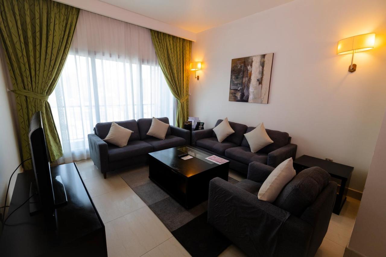 Imperial Suites Hotel Доха Екстер'єр фото