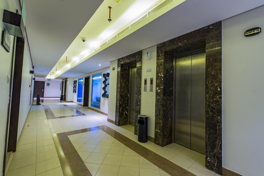 Imperial Suites Hotel Доха Екстер'єр фото