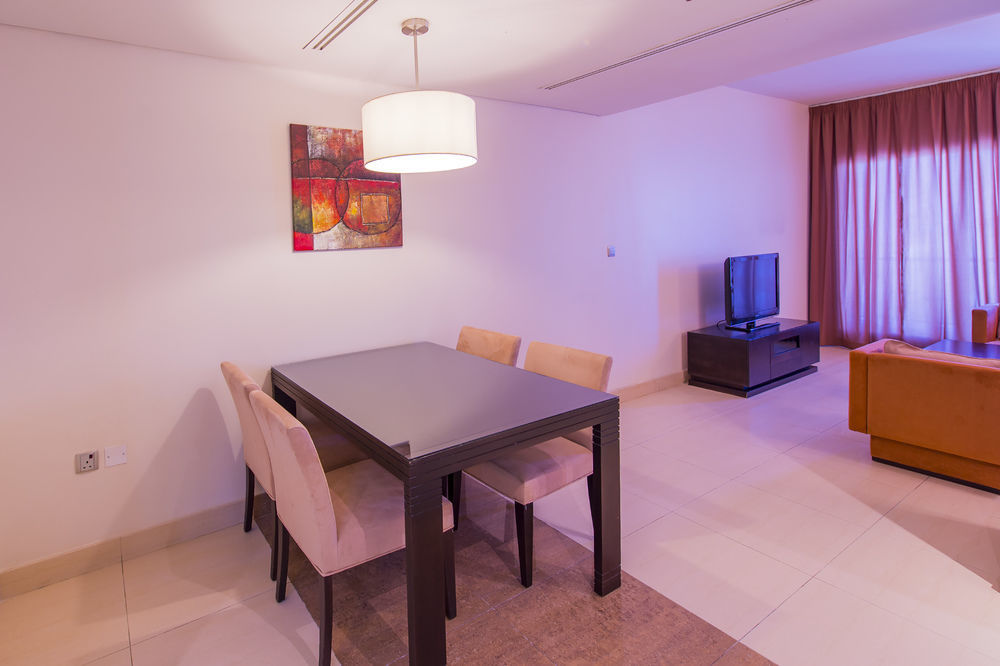 Imperial Suites Hotel Доха Екстер'єр фото